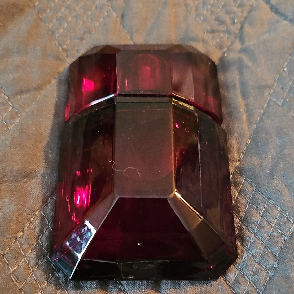 KKW Ruby Diamond